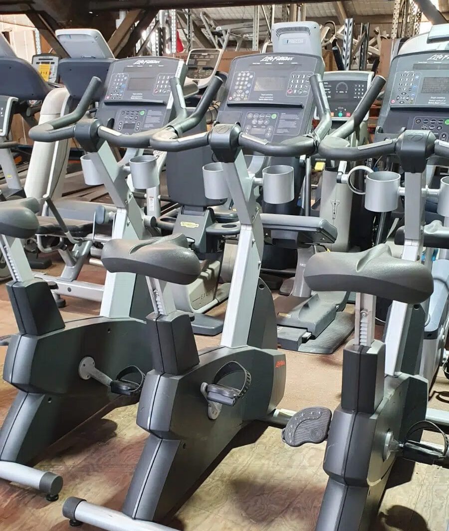 Life Fitness Integrity Series Upright Bike