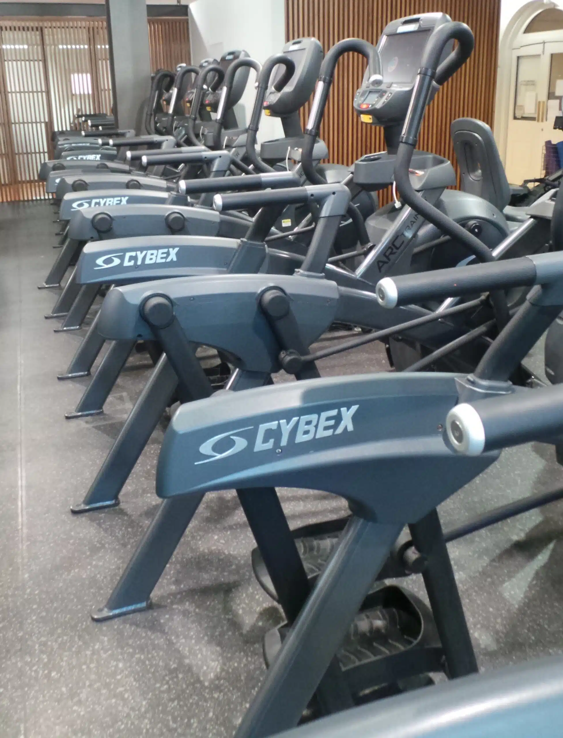 HOT ! Cybex 770at Cybex Lower Body Arc Trainer For Sale Cybex 770AT Arc  Trainer Gym Solutions