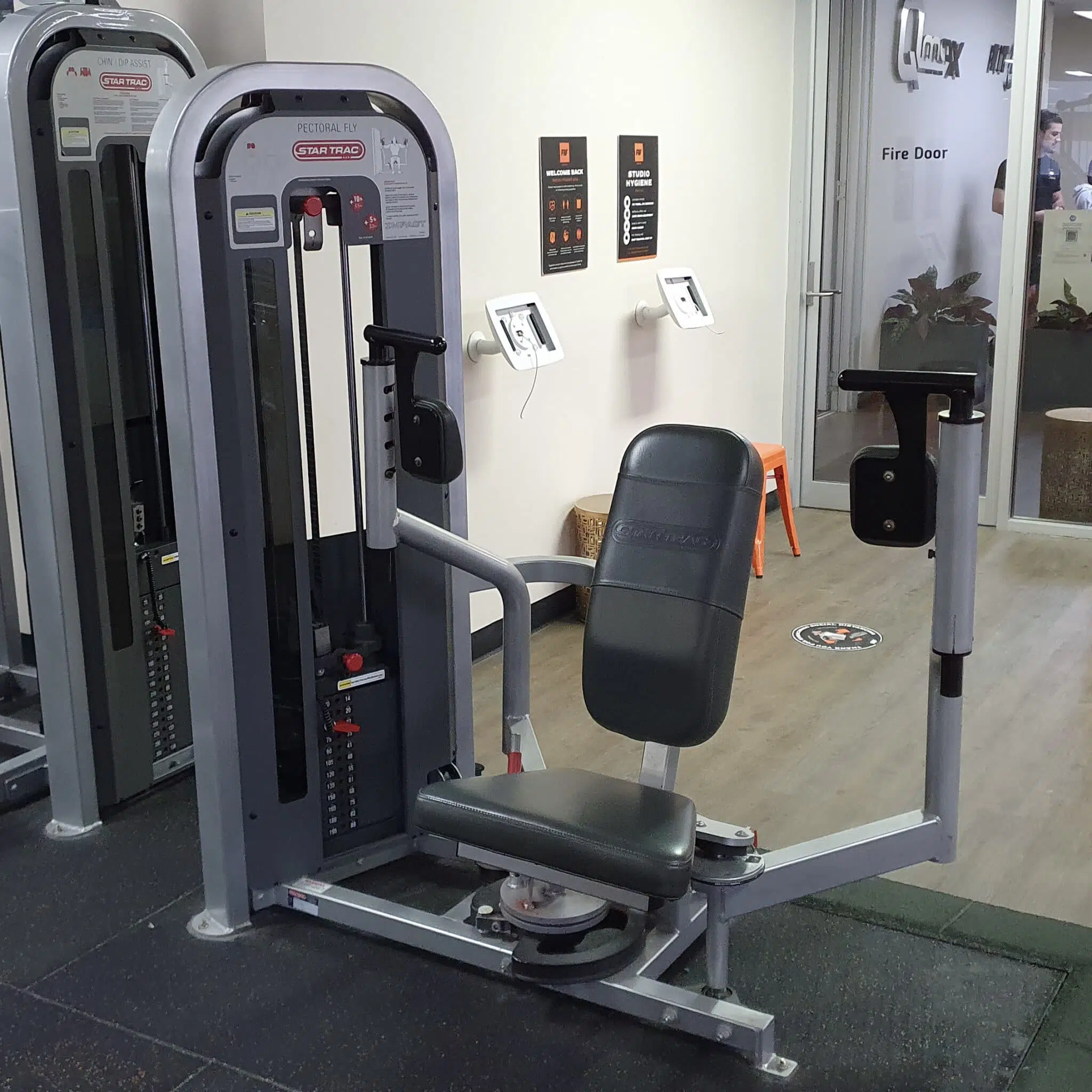 Star Trac Impact Series Peck Fly | Gym Solutions