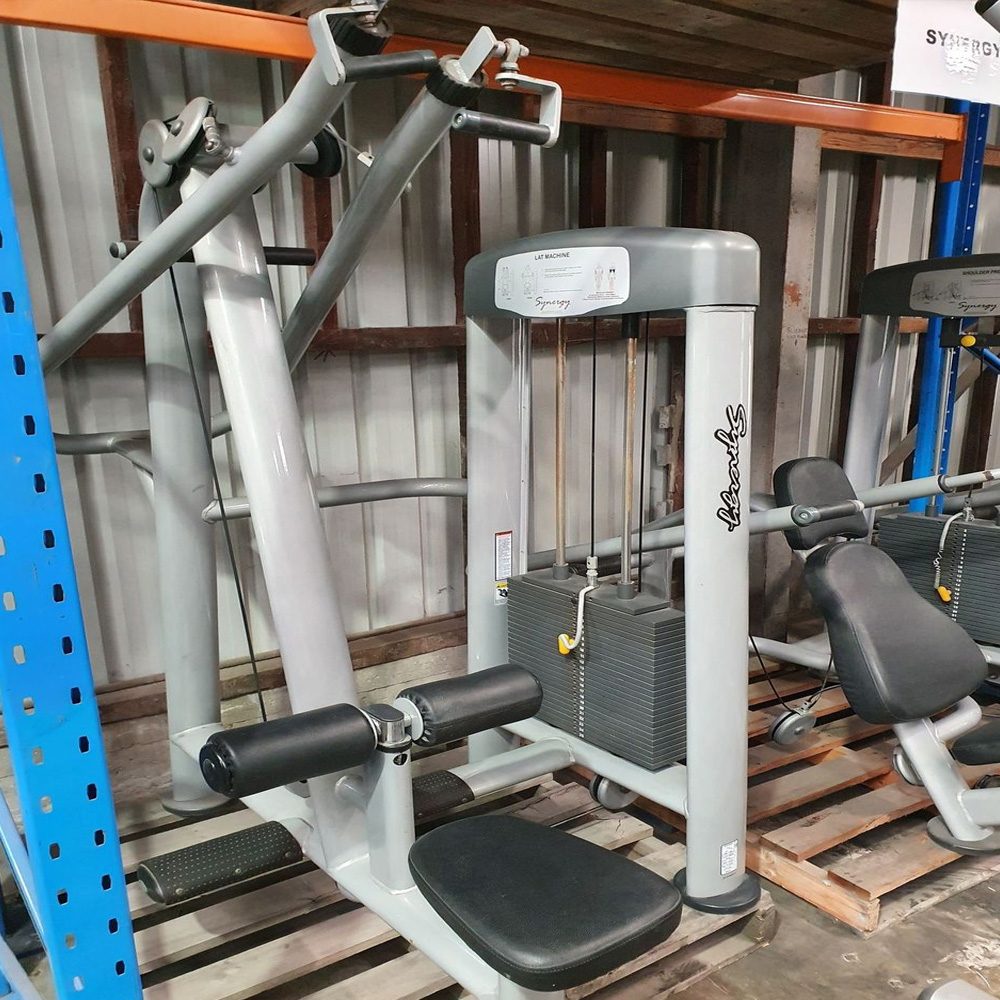 Synergy Lat Machine