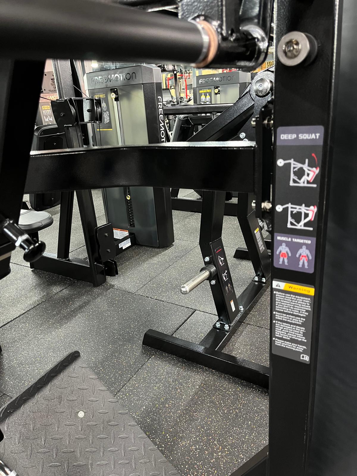 PureForce Strength Pendulum Squat - Image 2